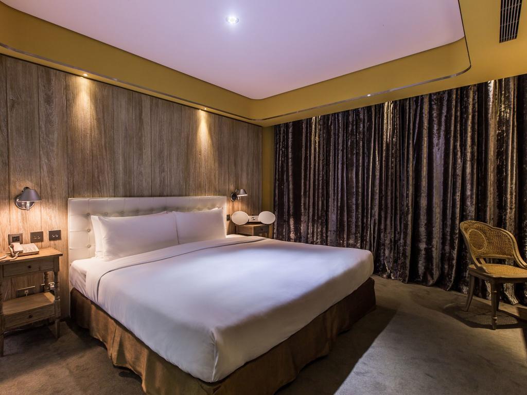 Khách sạn Inhouse